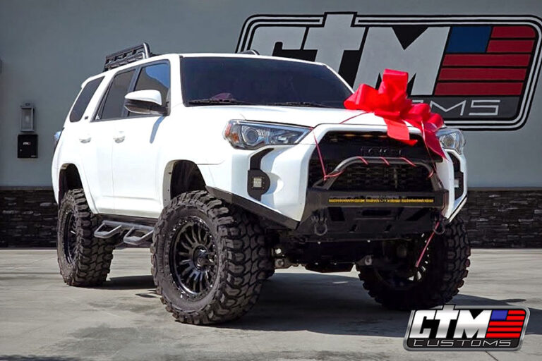 Toyota 4 Runner Off Road Package. Lifted with Custom Tires